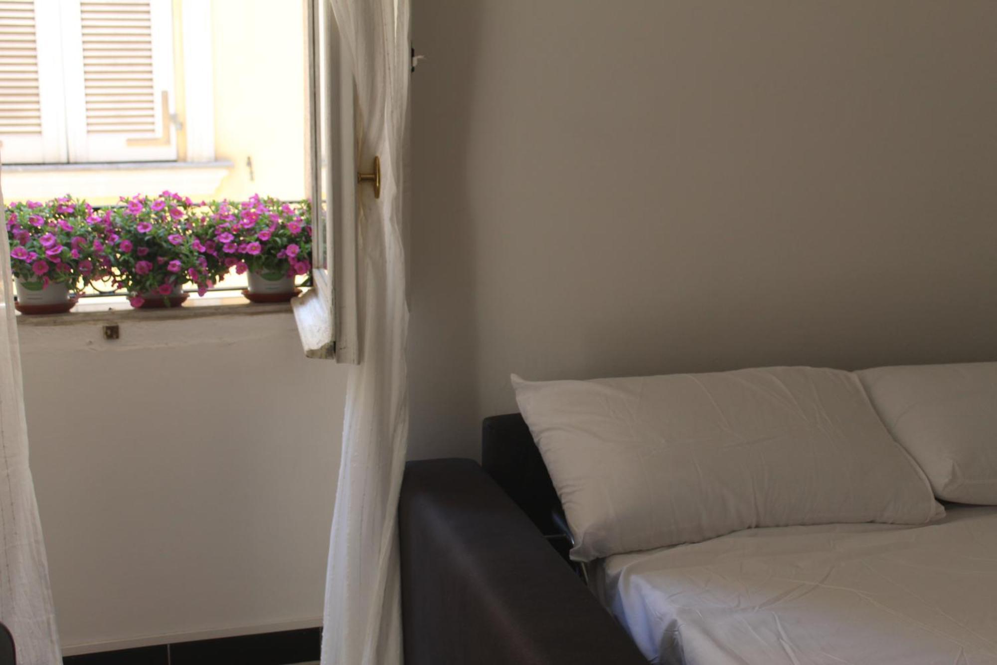 Suite Al Castello Сасари Екстериор снимка